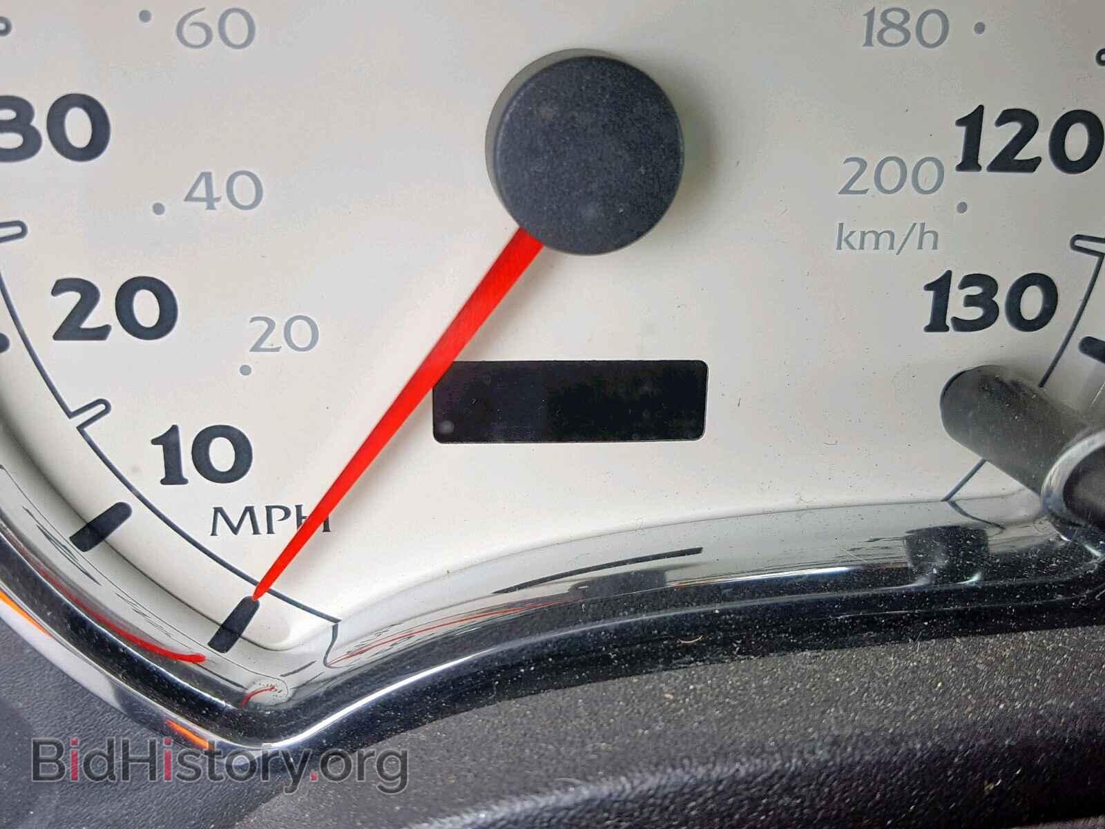 2004 SATURN VUE - VIN: 5GZCZ23D94S892481 - Фото 8