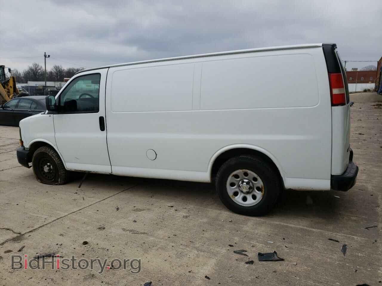 2012 CHEVROLET EXPRESS - VIN: 1GCSGAFX1C1169778 - Фото 2