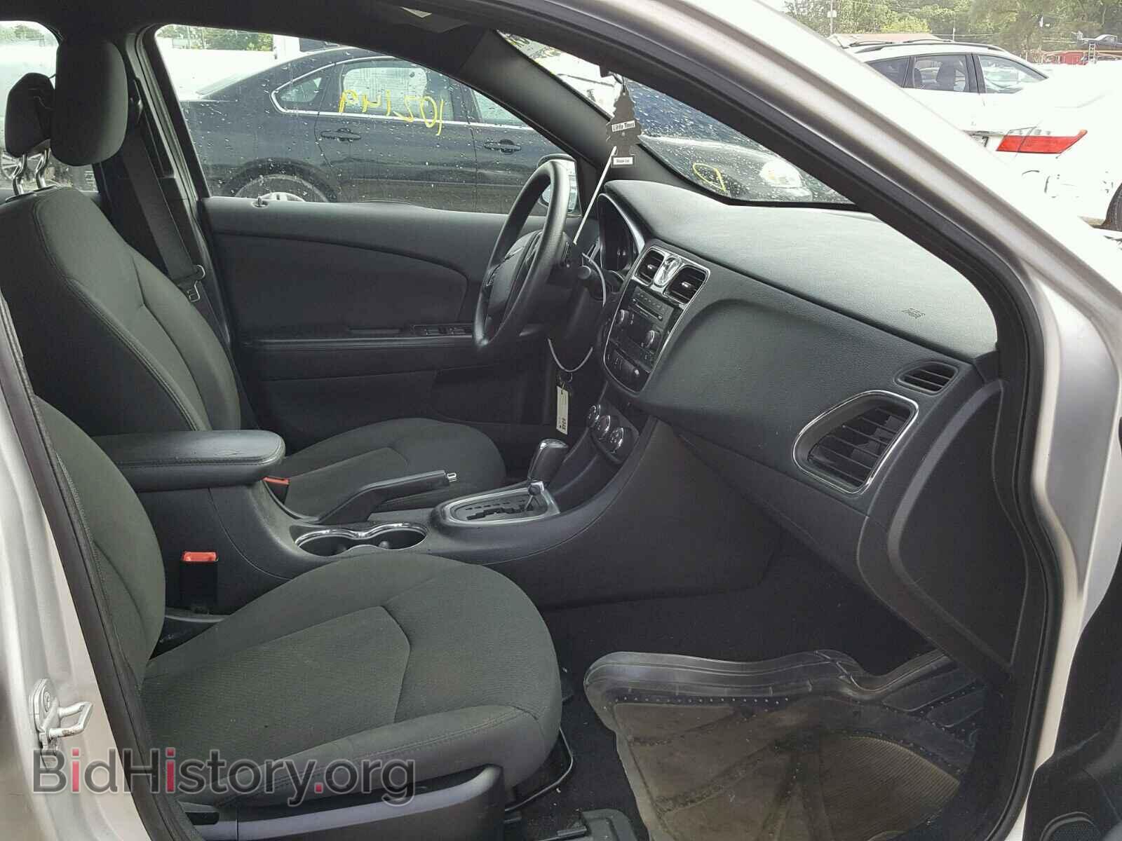 2012 CHRYSLER 200 - VIN: 1C3CCBAB5CN135289 - Photo 5