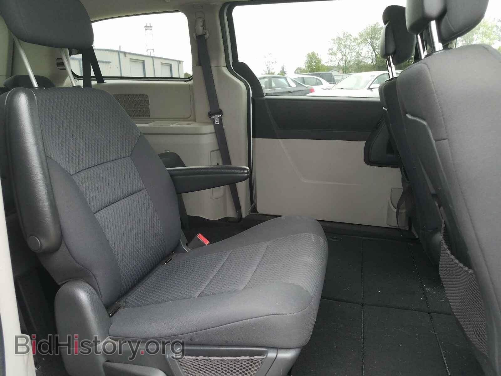 2010 DODGE CARAVAN - VIN: 2D4RN5D17AR408241 - Фото 6