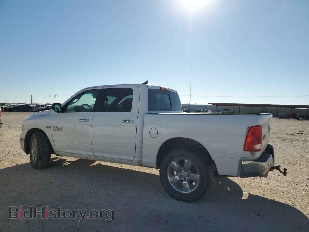 2017 RAM 1500 - VIN: 1C6RR7LT1HS819084 - Photo 2