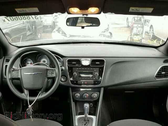 2012 CHRYSLER 200 - VIN: 1C3CCBAB6CN228760 - Фото 9