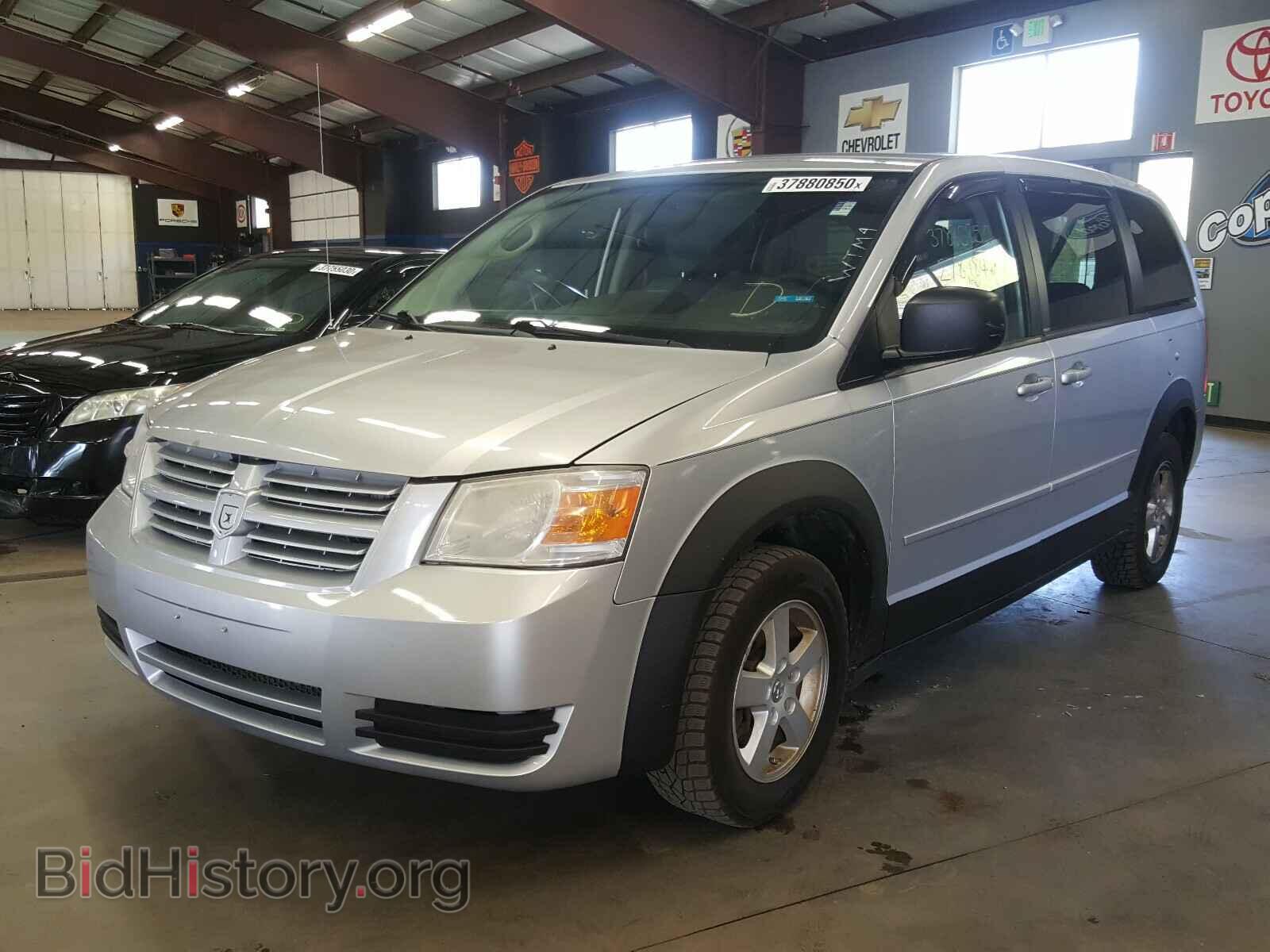 2010 DODGE CARAVAN - VIN: 2D4RN4DE8AR202973 - Photo 2
