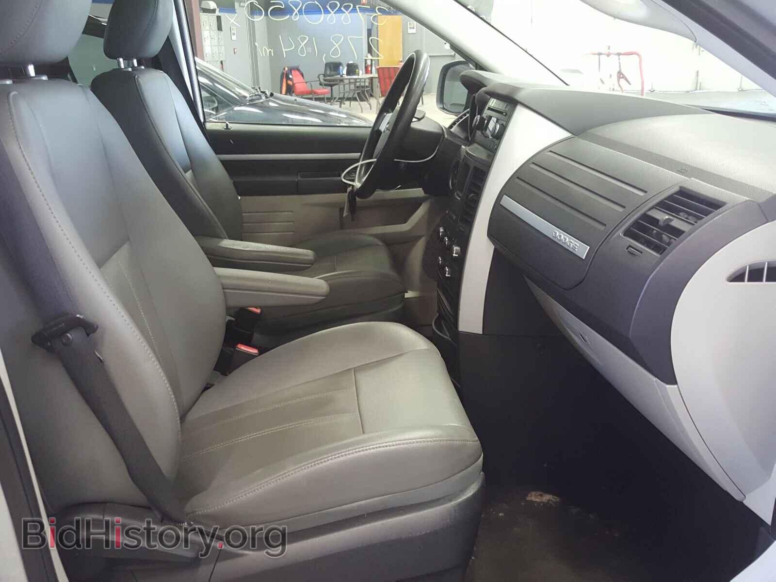 2010 DODGE CARAVAN - VIN: 2D4RN4DE8AR202973 - Photo 5