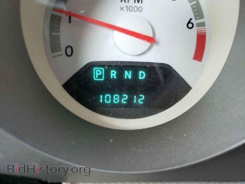 2009 Dodge AVENGER (VIN 1B3LC46B19N575150) — photo 8 of 10