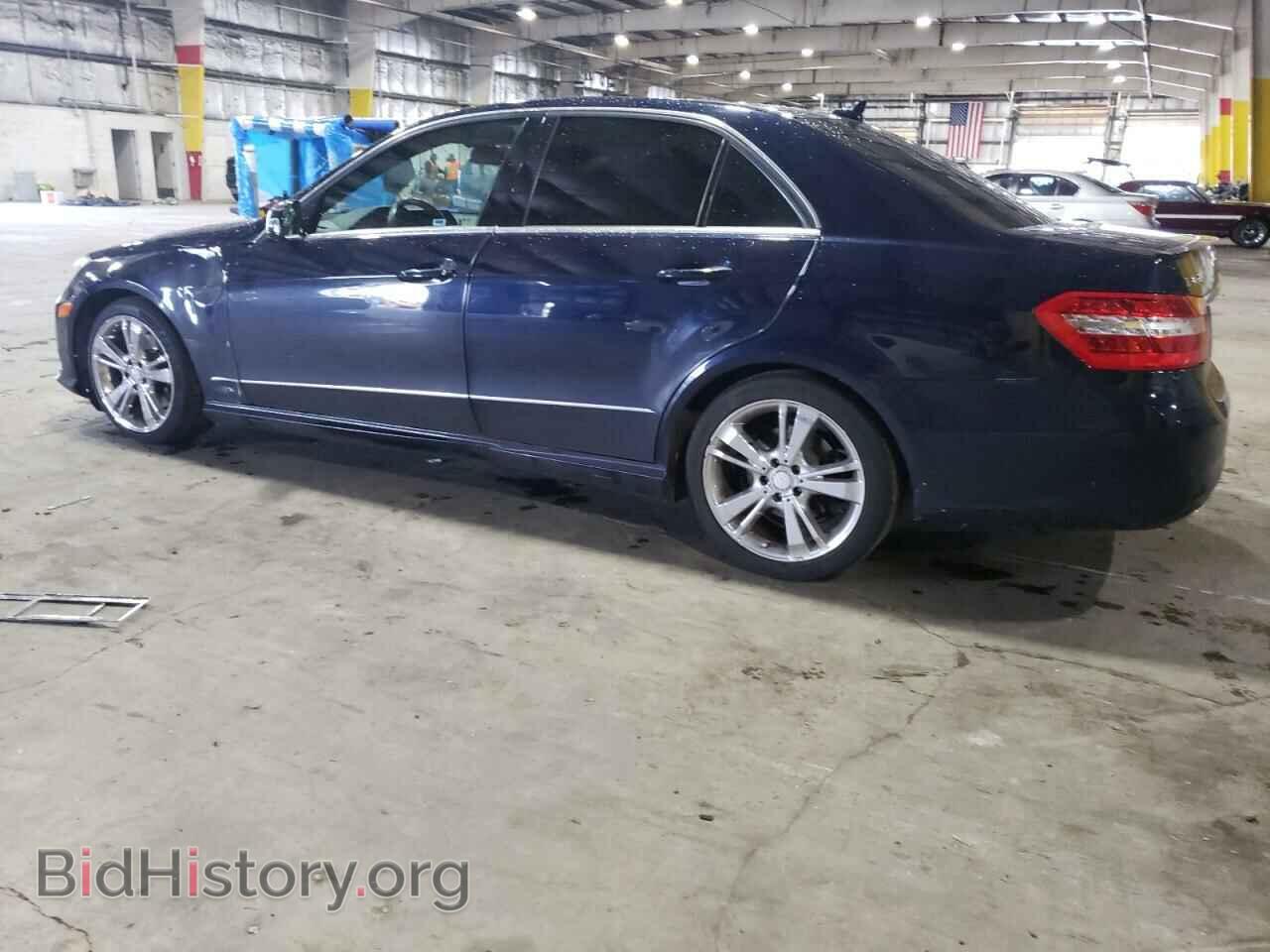 2013 MERCEDES-BENZ E-CLASS - VIN: WDDHF5KB8DA688381 - Фото 2