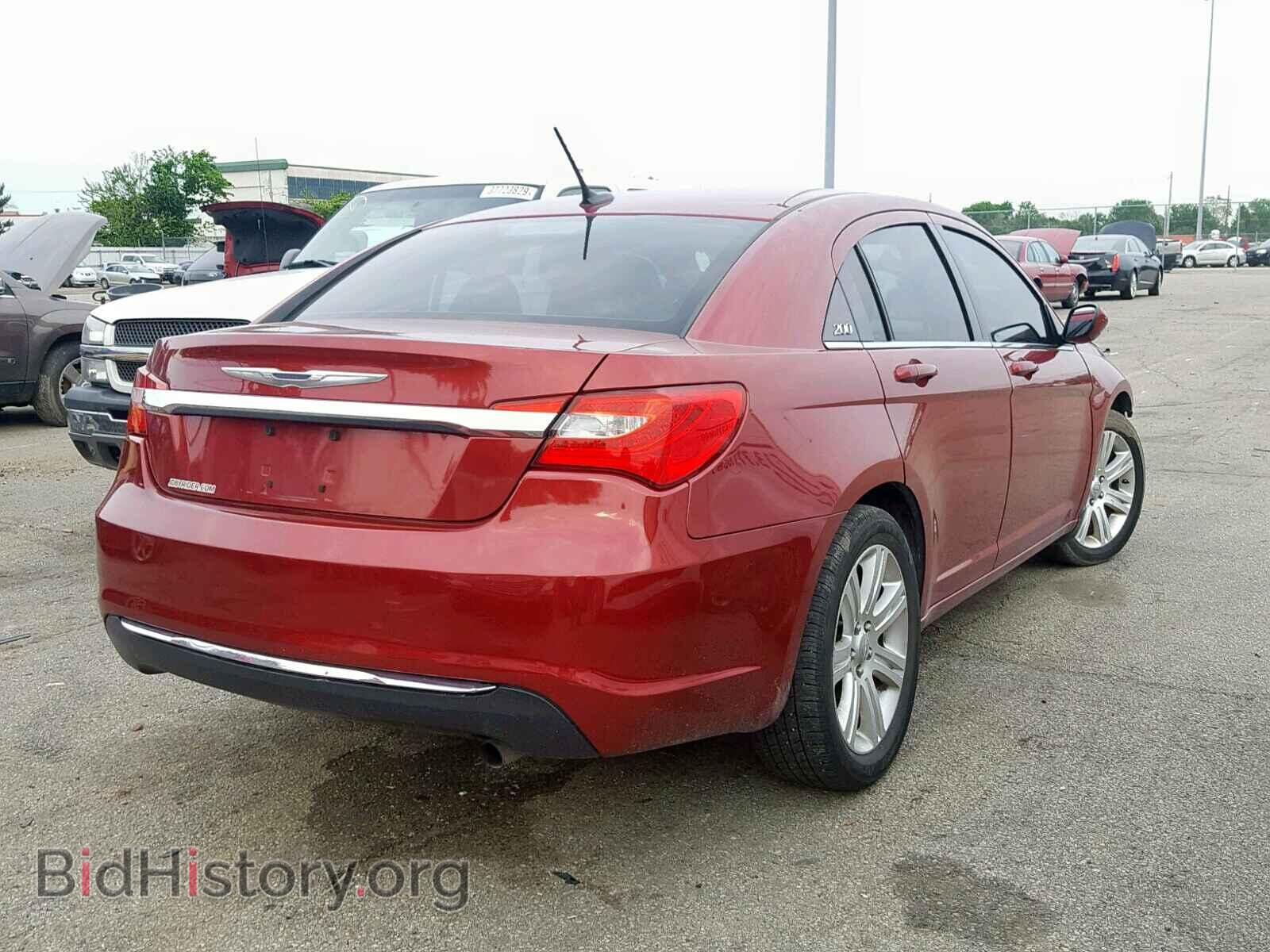2013 CHRYSLER 200 - VIN: 1C3CCBAB6DN764819 - Фото 4