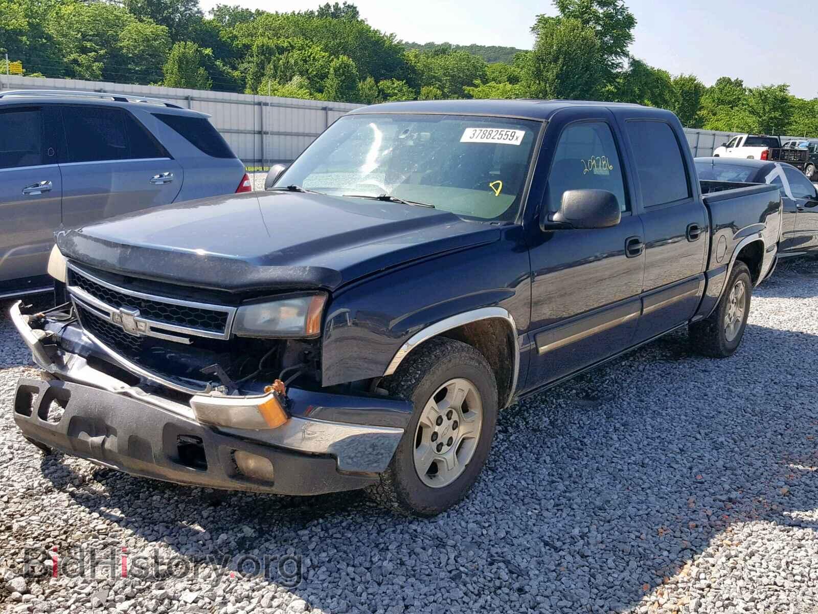 2007 CHEVROLET SILVERADO - VIN: 2GCEC13Z571166784 - Фото 2