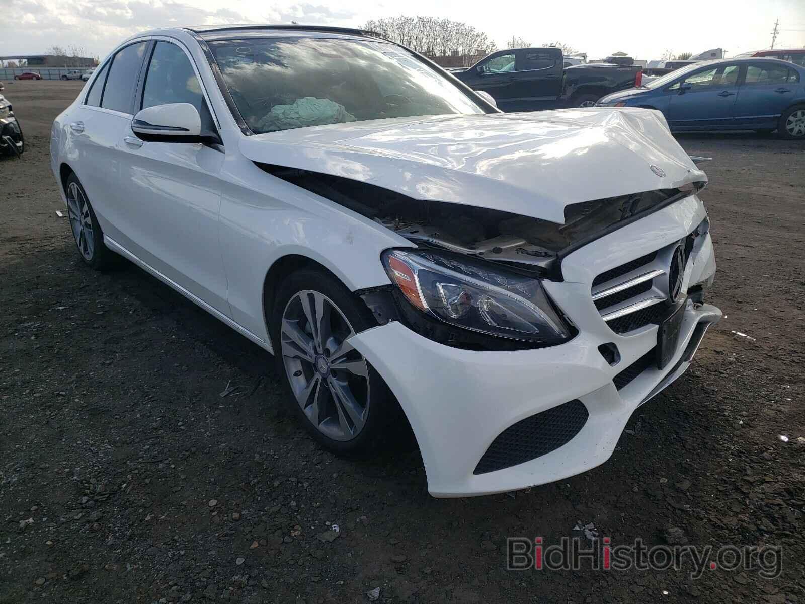 Photo 55SWF4JB2HU204665 - MERCEDES-BENZ C CLASS 2017