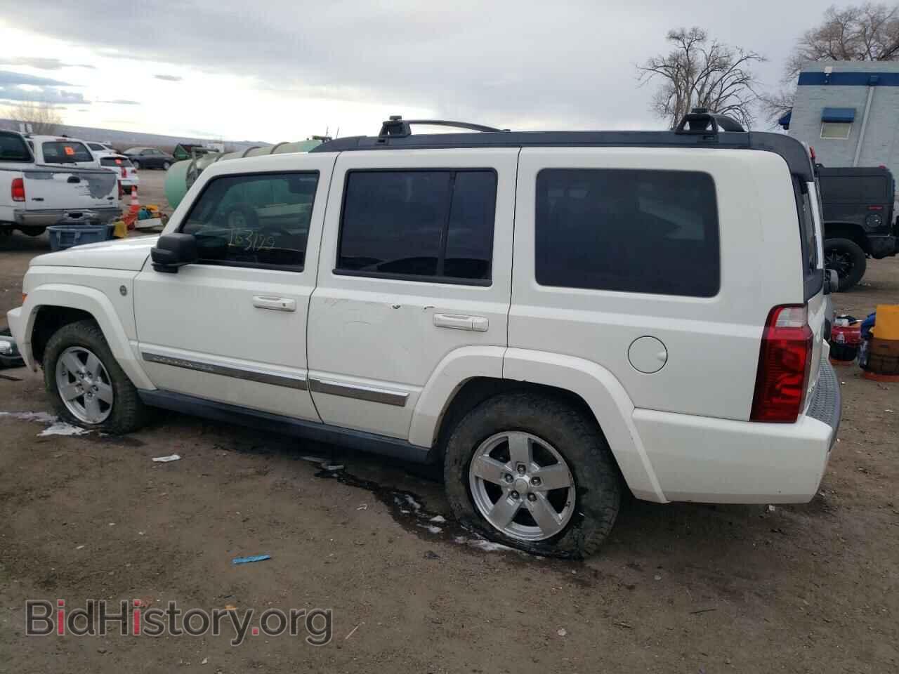 2007 JEEP COMMANDER - VIN: 1J8HG48PX7C676335 - Фото 2