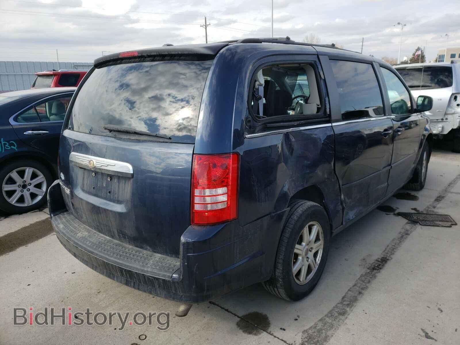 2008 CHRYSLER MINIVAN - VIN: 2A8HR54P08R844580 - Фото 4
