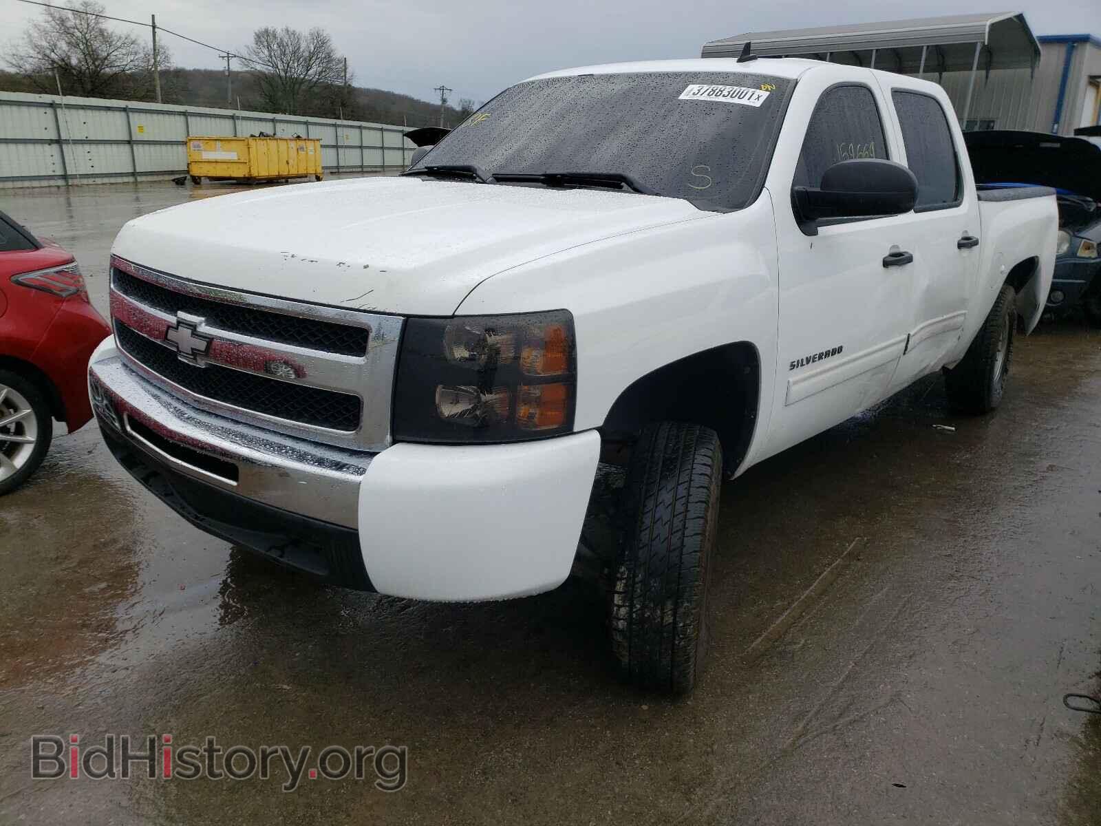 2011 CHEVROLET SILVERADO - VIN: 3GCPCREA3BG282693 - Фото 2