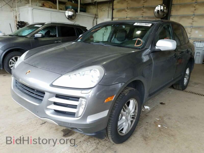 2010 Porsche CAYENNE (VIN WP1AD2AP5ALA30092) — photo 2 of 10