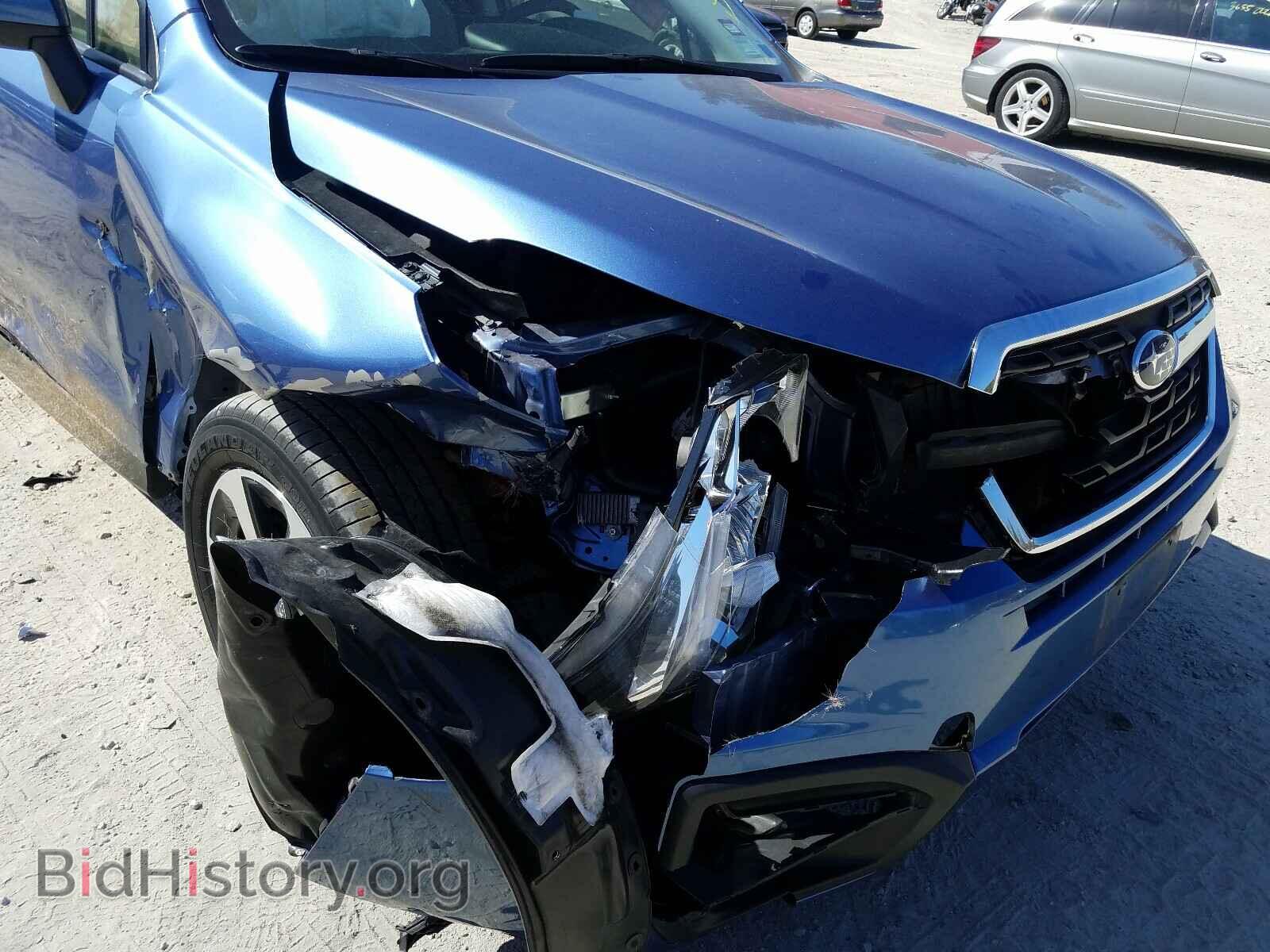 2018 SUBARU FORESTER - VIN: JF2SJAEC1JH521196 - Фото 9