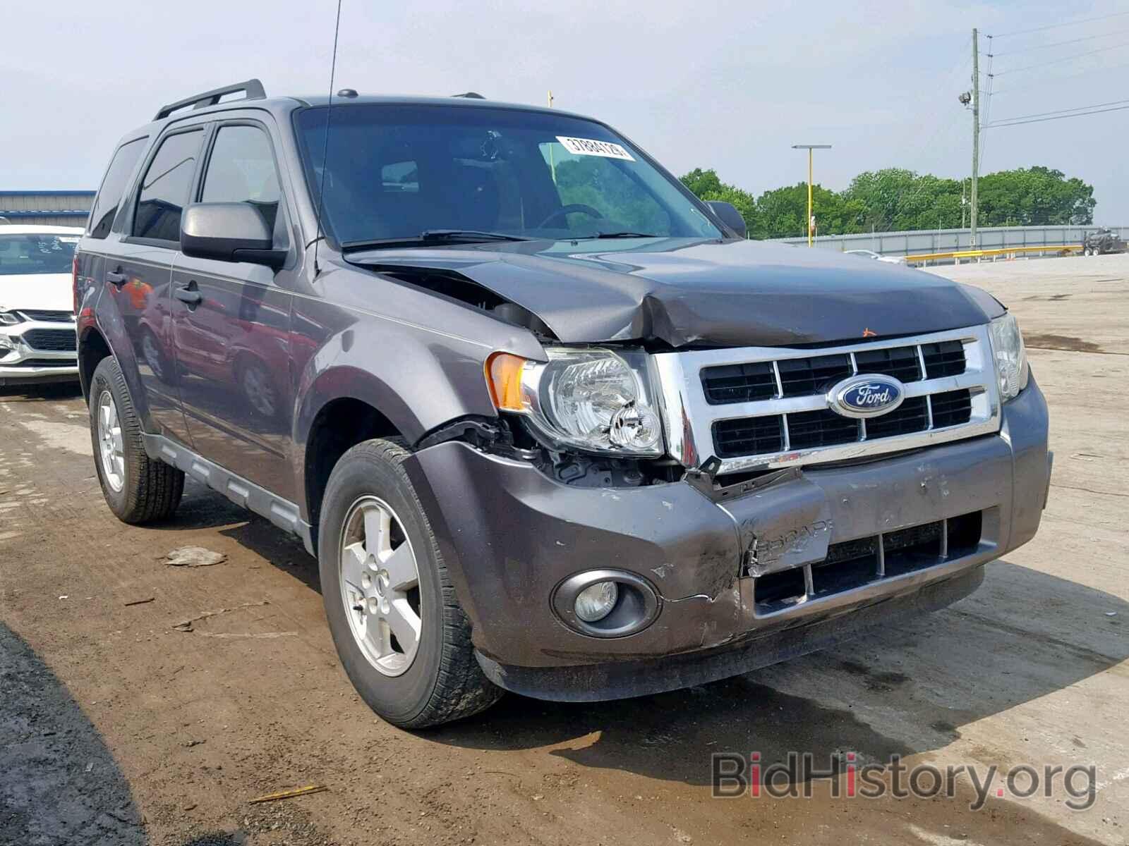Photo 1FMCU0D78CKA91807 - FORD ESCAPE XLT 2012