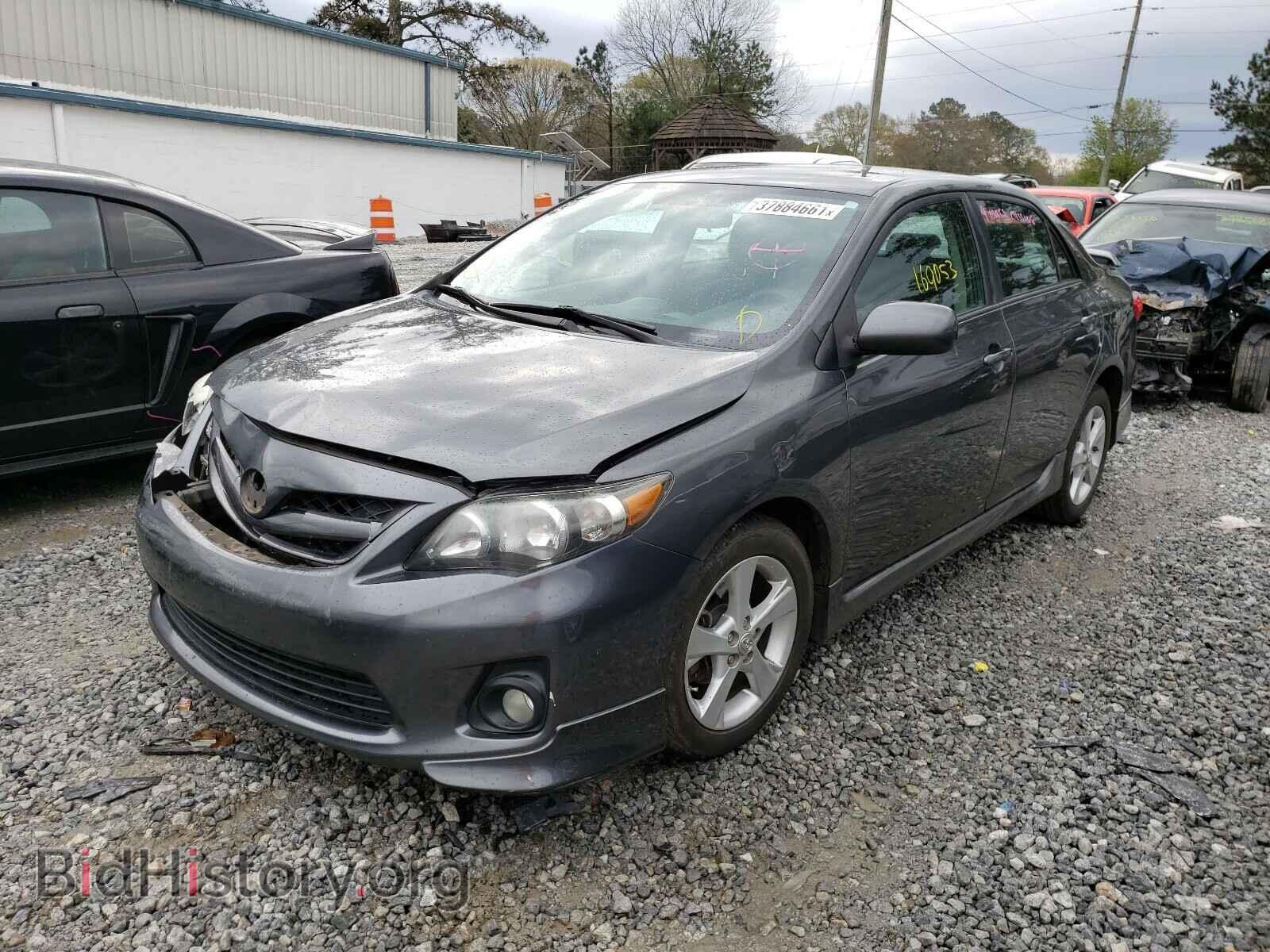 2013 TOYOTA COROLLA - VIN: 2T1BU4EE4DC983706 - Фото 2