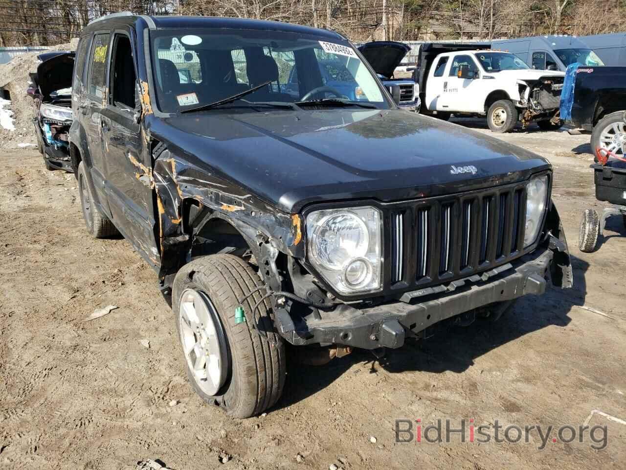 Photo 1J4PN2GK4BW573433 - JEEP LIBERTY 2011