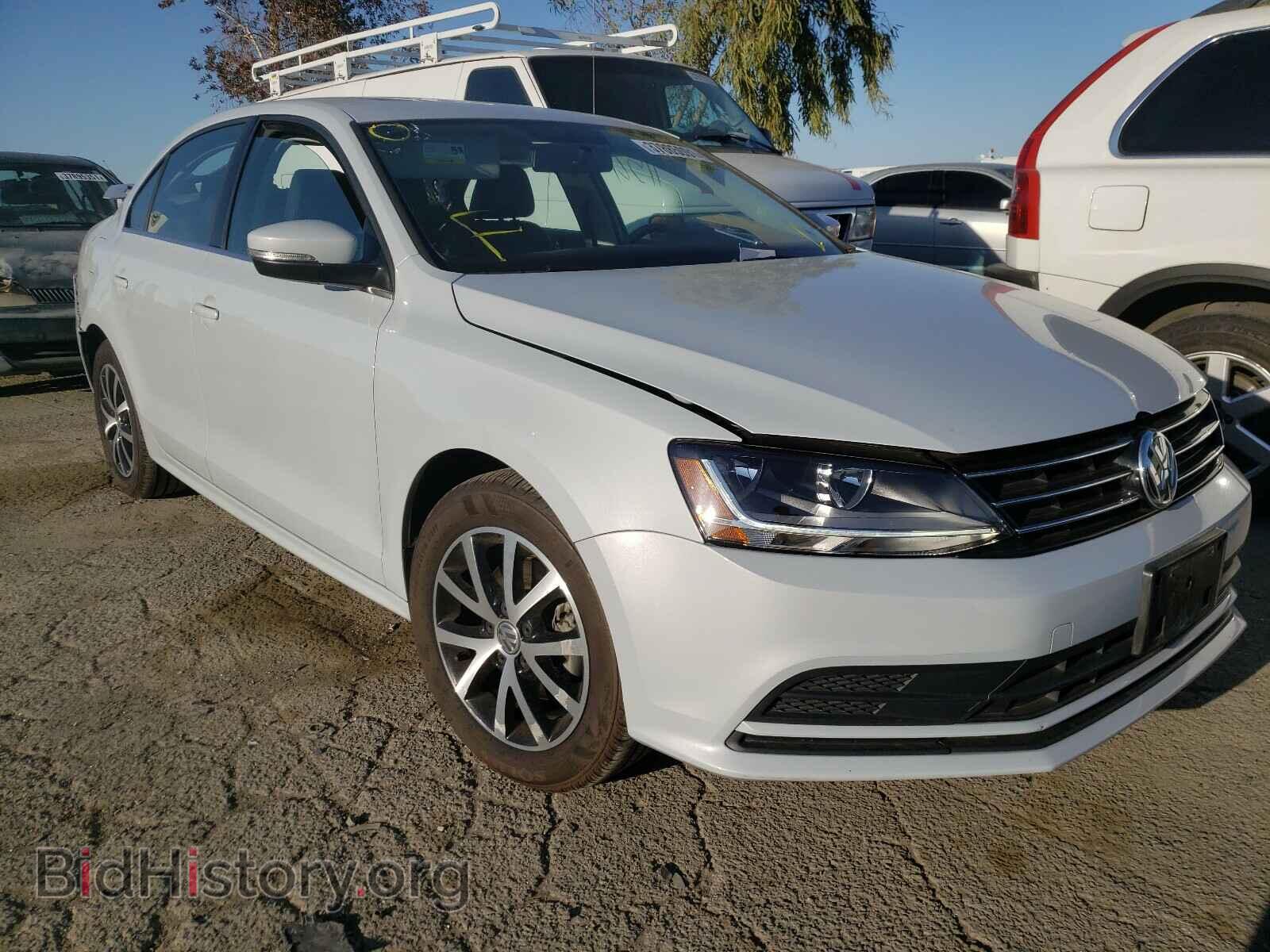 Фотография 3VWDB7AJ5HM279043 - VOLKSWAGEN JETTA 2017