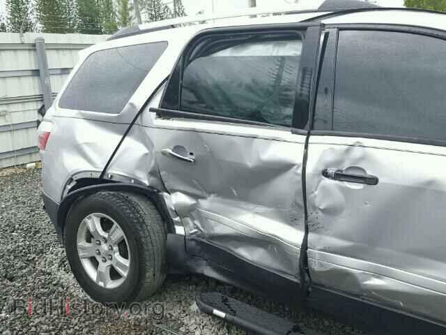 2011 GMC ACADIA - VIN: 1GKKRNED5BJ108820 - Фото 10