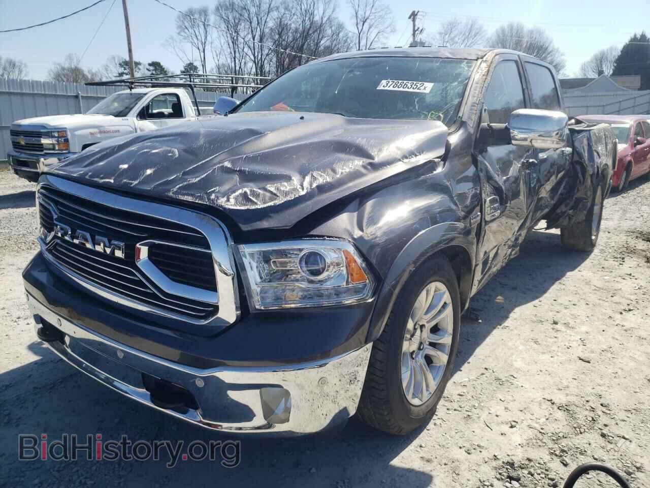 2017 RAM 1500 - VIN: 1C6RR7WT3HS738504 - Фото 2