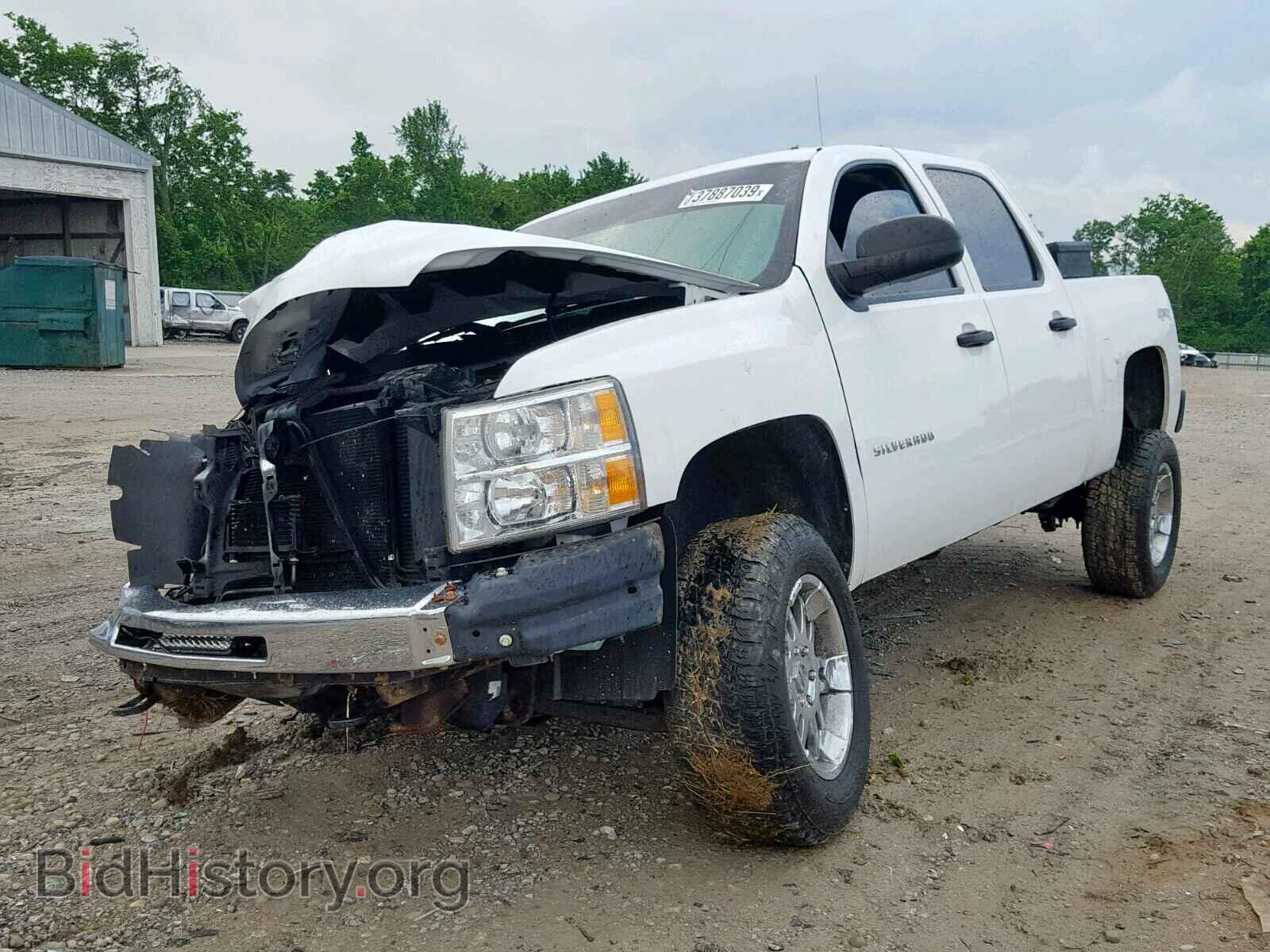 2011 CHEVROLET SILVERADO - VIN: 3GCPKPE31BG209069 - Фото 2