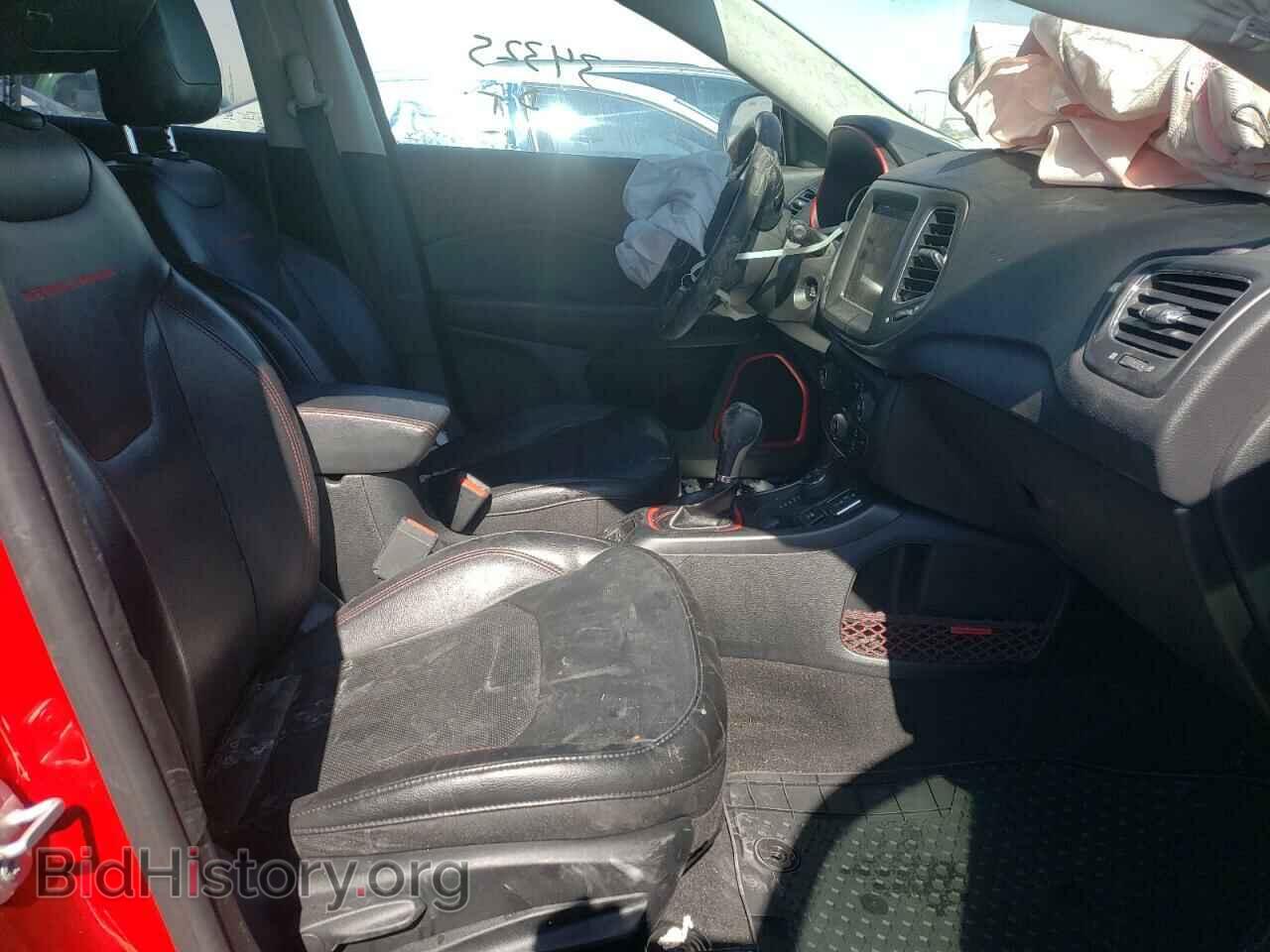 2018 JEEP COMPASS - VIN: 3C4NJDDB9JT210574 - Фото 5