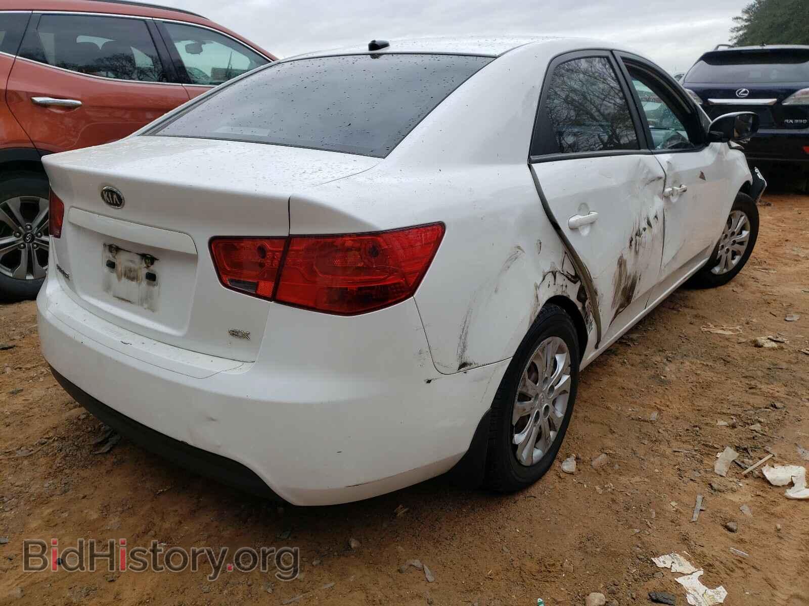 2013 KIA FORTE - VIN: KNAFU4A24D5695174 - Фото 4