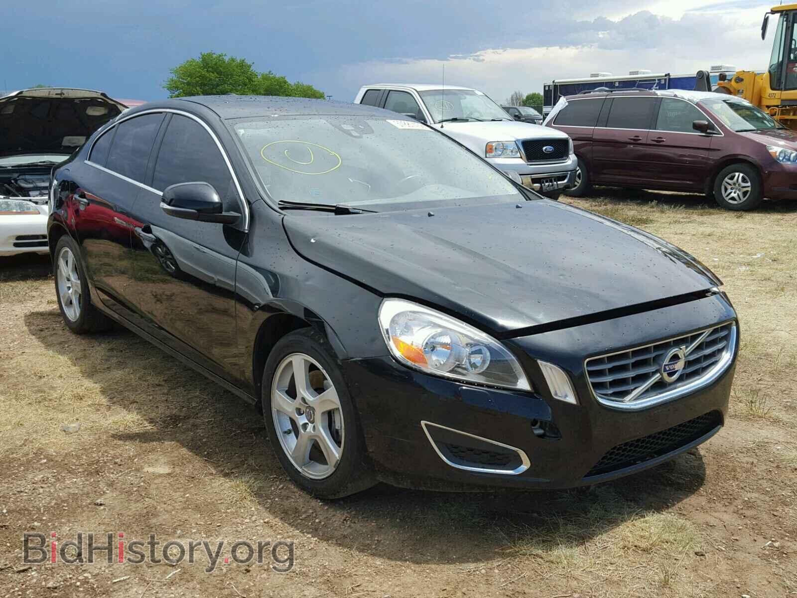 Photo YV1612FS2D2195020 - VOLVO S60 2013
