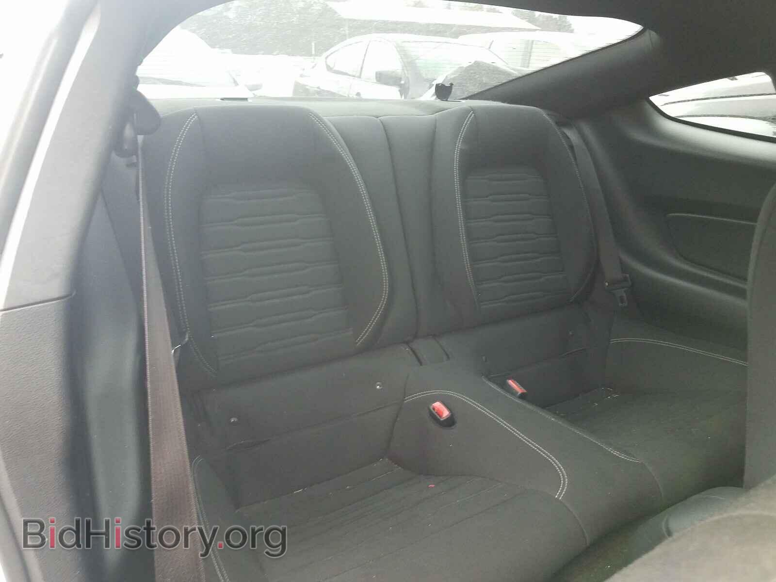 2016 FORD MUSTANG - VIN: 1FA6P8TH8G5228899 - Фото 6