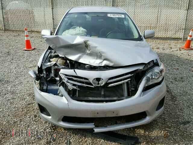 2013 TOYOTA COROLLA - VIN: 5YFBU4EE5DP151145 - Фото 9