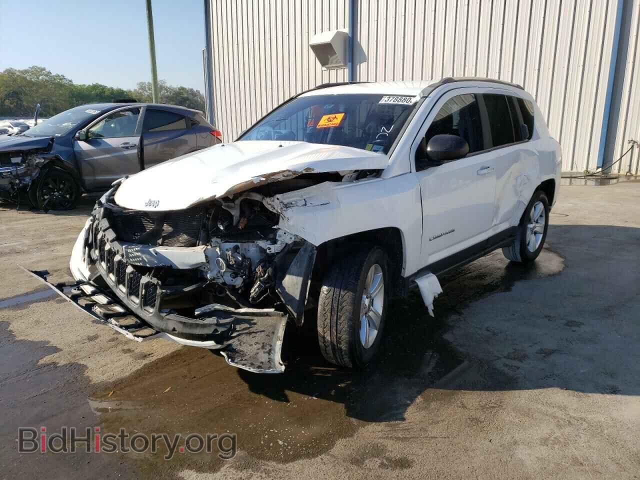 2014 JEEP COMPASS - VIN: 1C4NJCBB7ED628267 - Photo 2