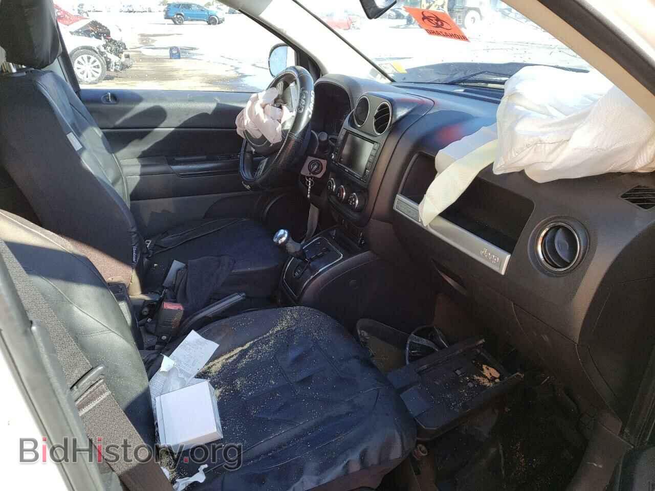 2014 JEEP COMPASS - VIN: 1C4NJCBB7ED628267 - Photo 5