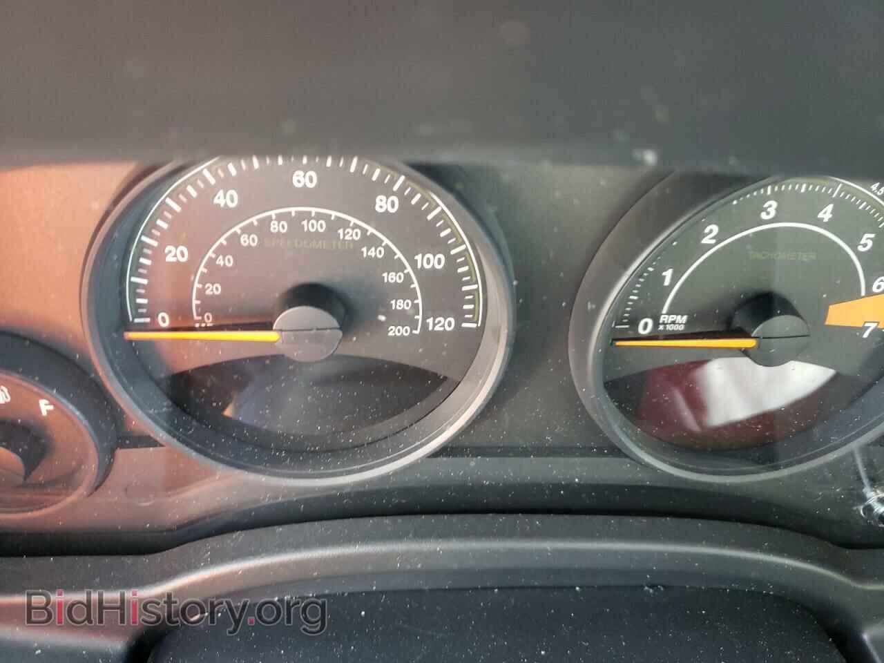 2014 JEEP COMPASS - VIN: 1C4NJCBB7ED628267 - Photo 8