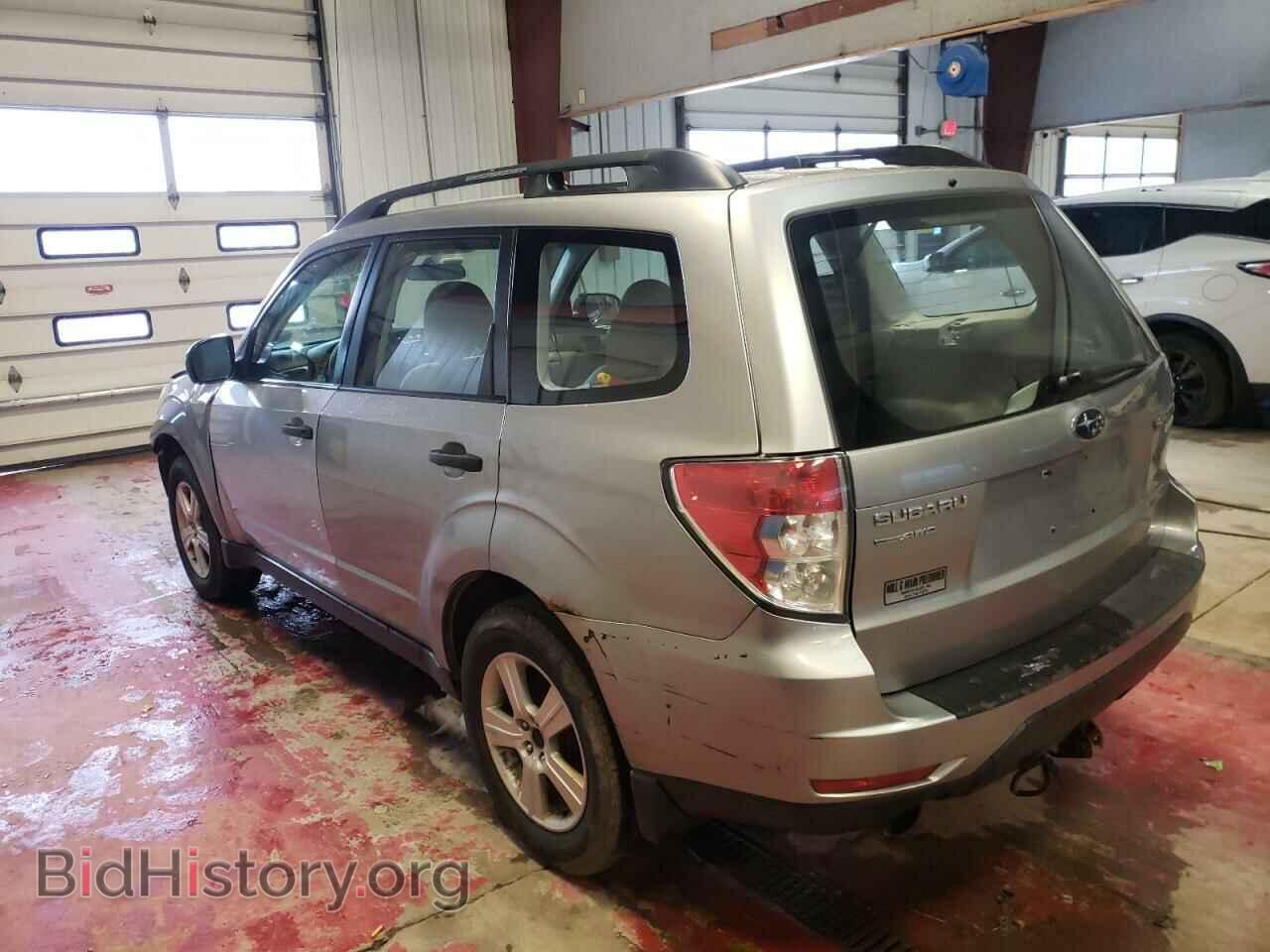 2011 SUBARU FORESTER - VIN: JF2SHABC0BH717132 - Фото 2