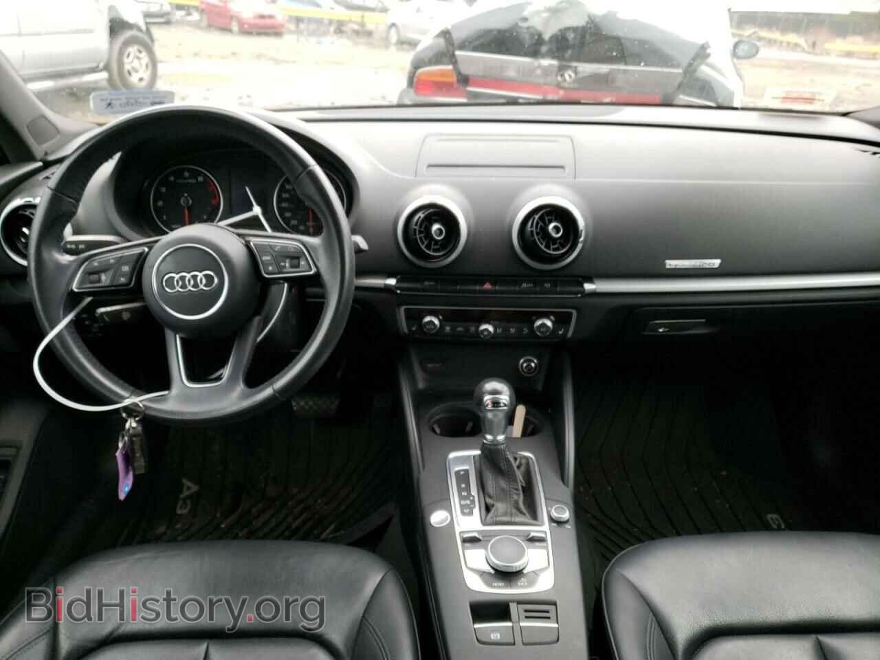 2018 AUDI A3 - VIN: WAUB8GFF8J1041264 - Фото 8
