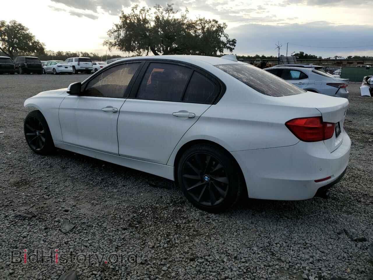 2015 BMW 3 SERIES - VIN: WBA3C3G59FNT53062 - Фото 2