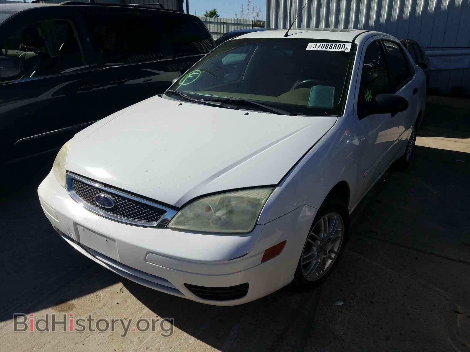 2007 FORD FOCUS - VIN: 1FAFP34N37W177328 - Фото 2