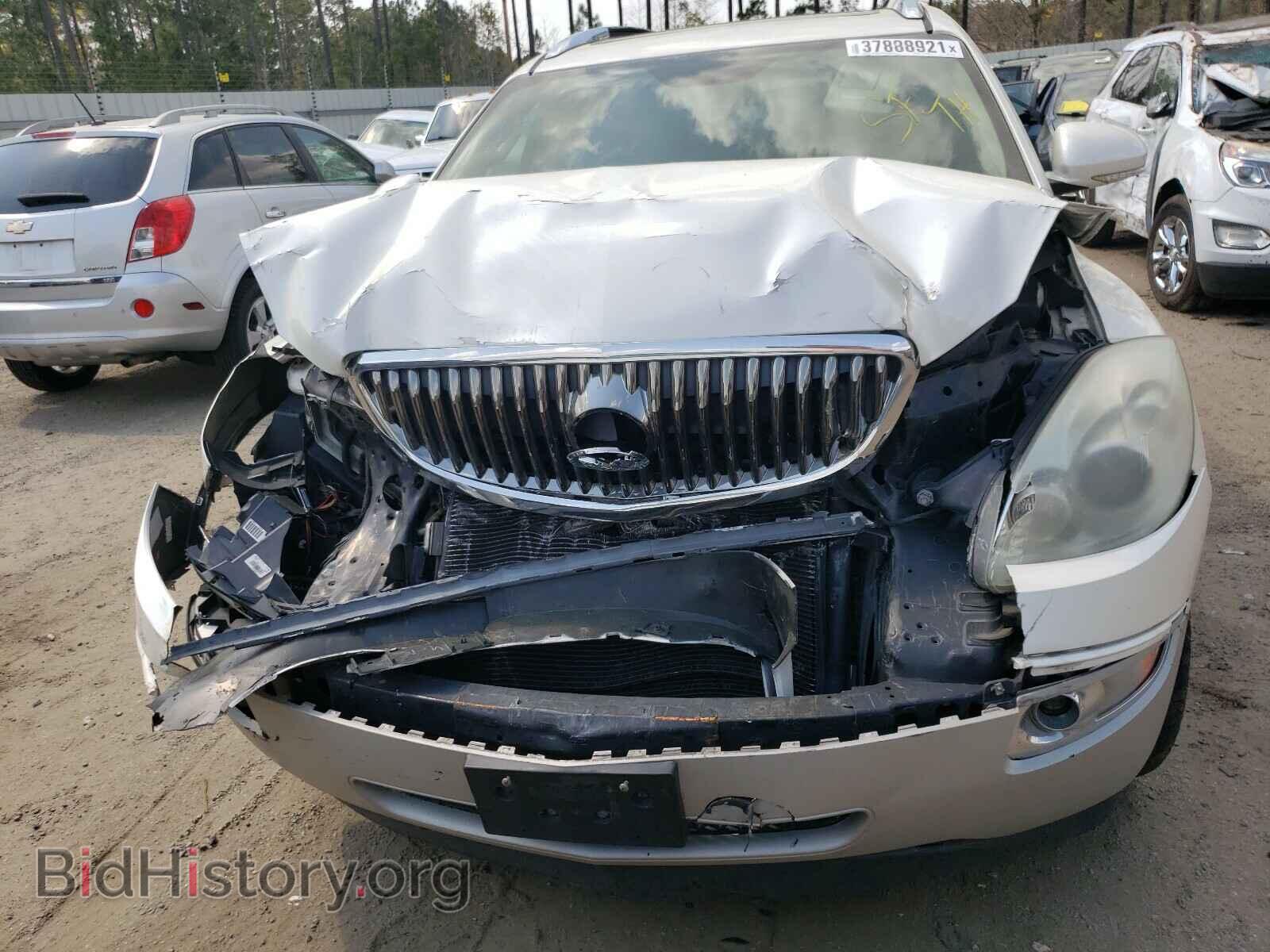 2011 BUICK ENCLAVE - VIN: 5GAKRCED9BJ411553 - Фото 7