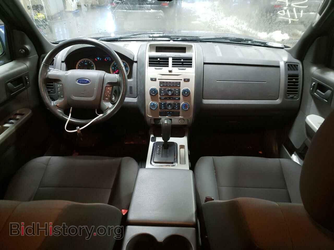 2012 FORD ESCAPE - VIN: 1FMCU0D70CKA21749 - Photo 8