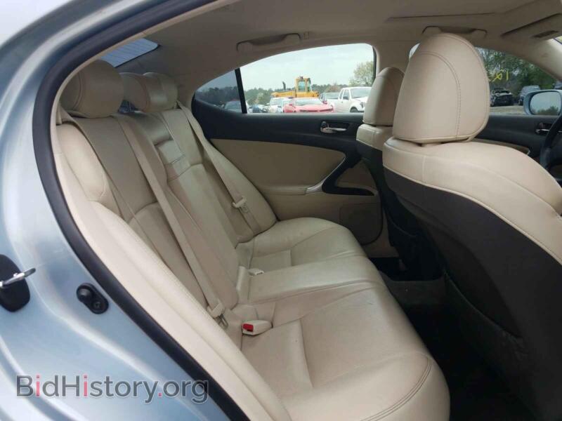 2012 Lexus IS (VIN JTHBF5C23C5169341) — photo 6 of 10