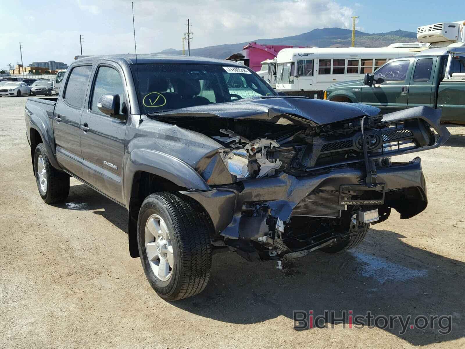 Photo 3TMJU4GN9FM182918 - TOYOTA TACOMA DOUBLE CAB PRERUNNER 2015