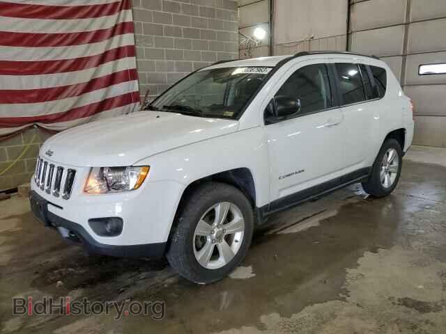 Photo 1J4NF1FB9BD283801 - JEEP COMPASS 2011