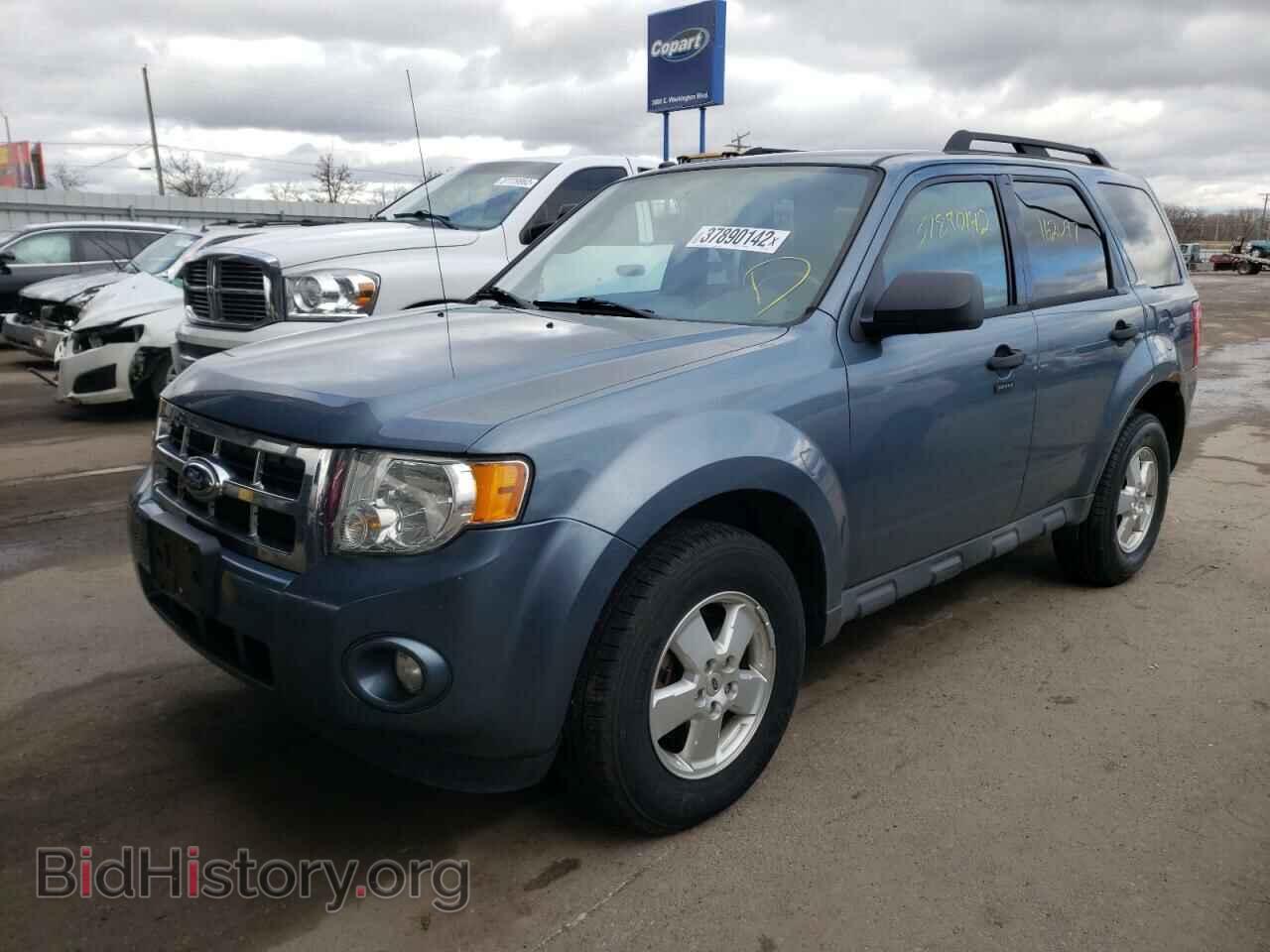 2011 FORD ESCAPE - VIN: 1FMCU9DG3BKC49568 - Фото 2