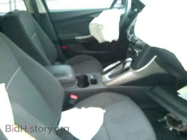 2012 FORD FOCUS - VIN: 1FAHP3M23CL256492 - Photo 5