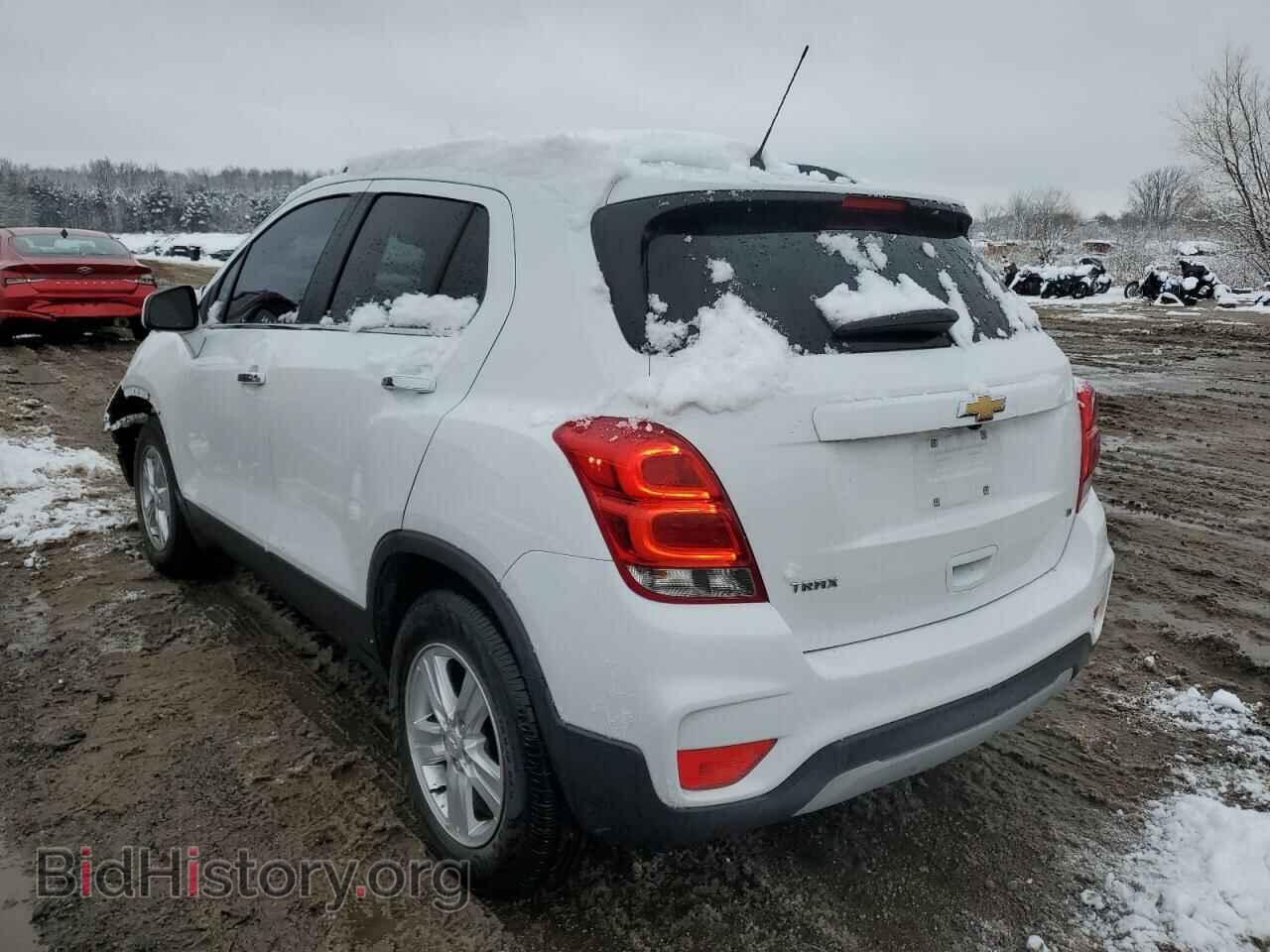 2019 CHEVROLET TRAX - VIN: 3GNCJLSB0KL259496 - Фото 2