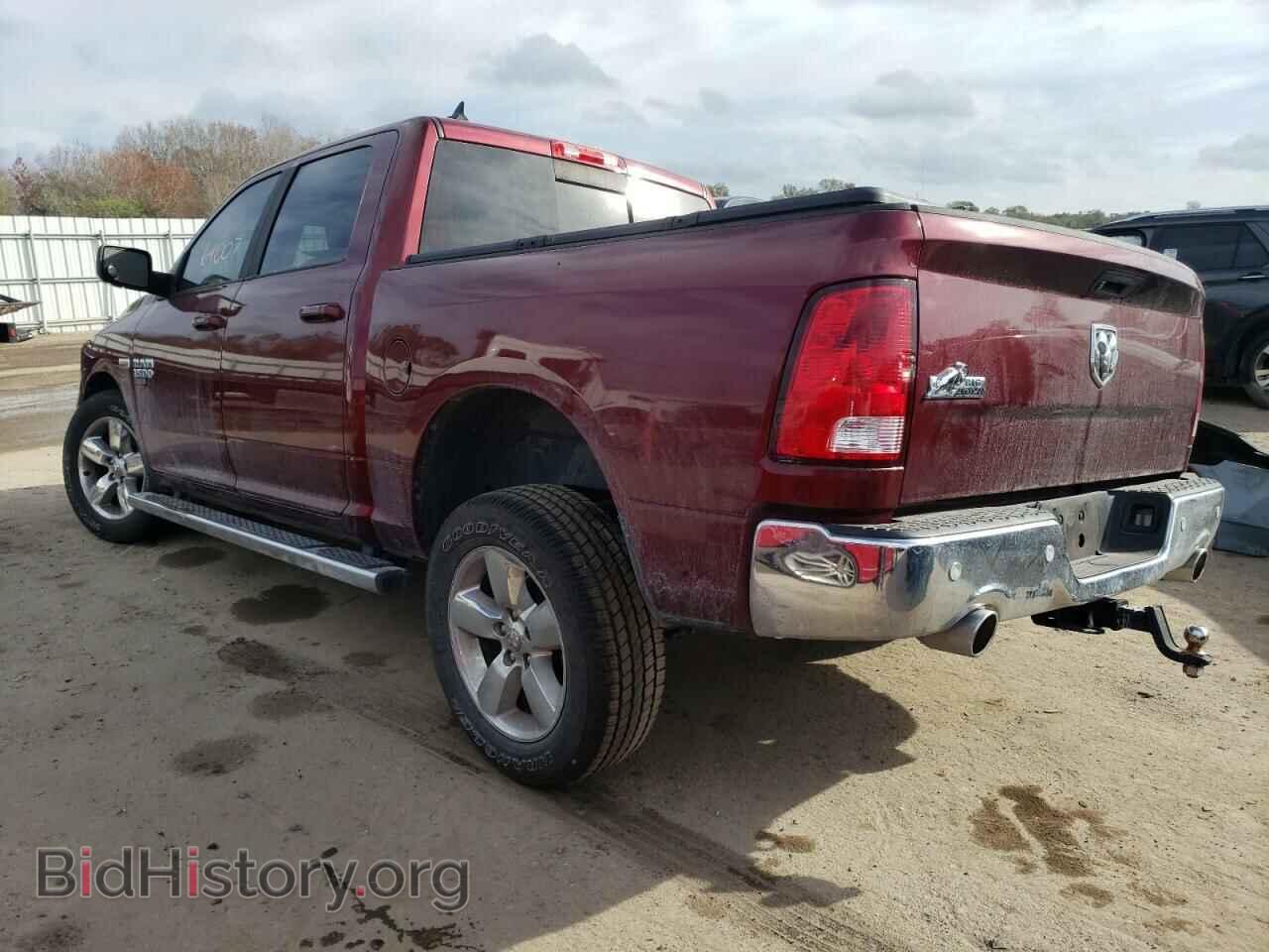 2019 RAM 1500 - VIN: 1C6RR6LT1KS573414 - Фото 2