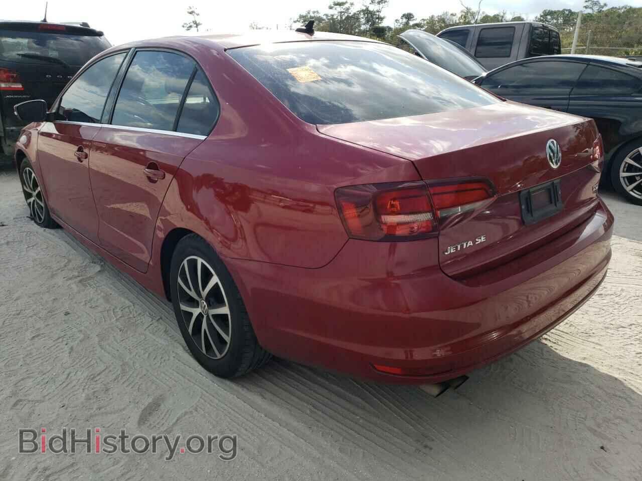 2017 VOLKSWAGEN JETTA - VIN: 3VWDB7AJ1HM219776 - Фото 2