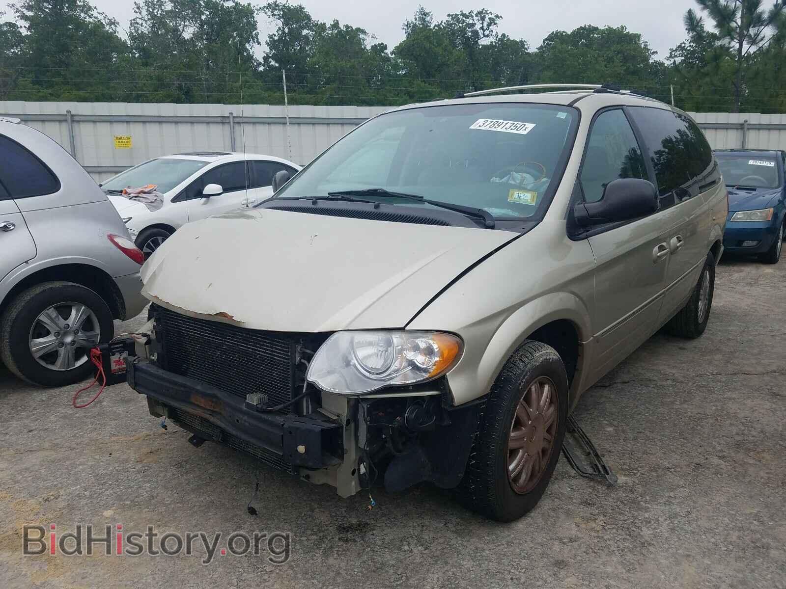2005 CHRYSLER MINIVAN - VIN: 2C8GP64L05R250156 - Фото 2