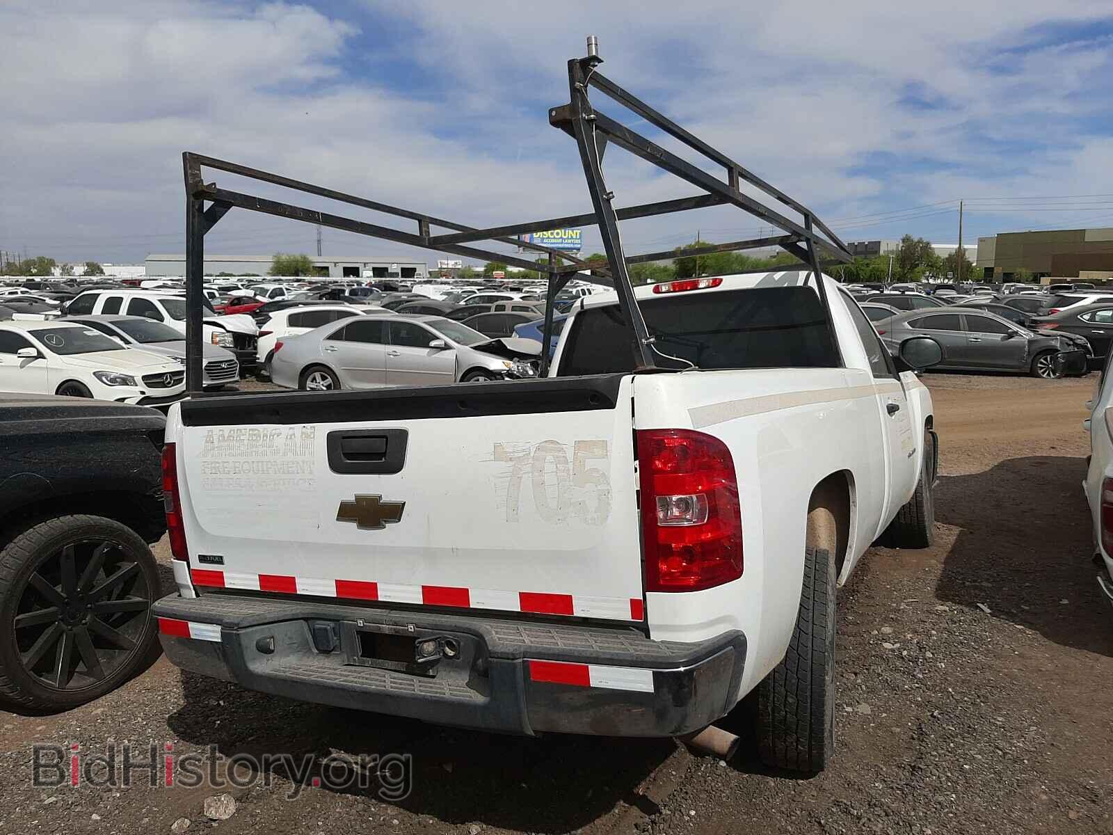 2011 CHEVROLET SILVERADO - VIN: 1GCNCPEA2BZ368007 - Фото 4
