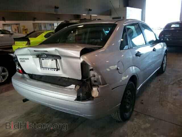 2007 FORD FOCUS - VIN: 1FAFP34N47W191464 - Photo 4